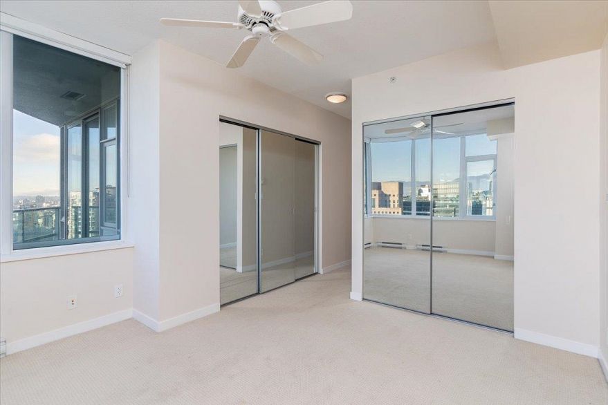 3003 833 Homer Street