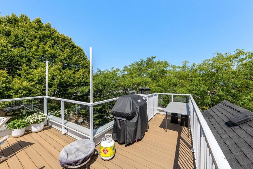 PH 401 2020 Trafalgar Street