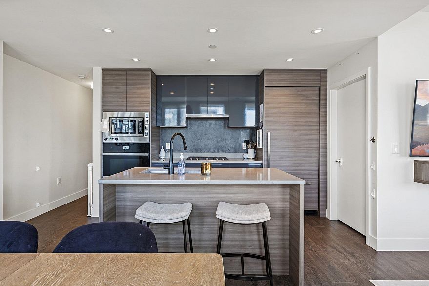 1103 3538 Sawmill Crescent