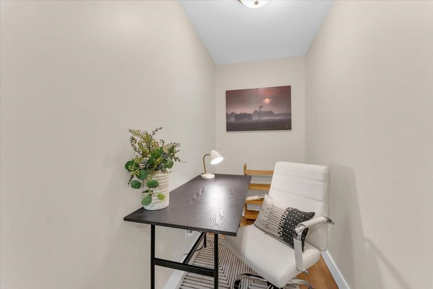 2011 1331 Alberni Street