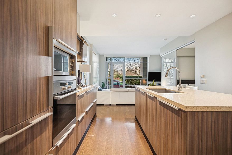 1618 Columbia Street