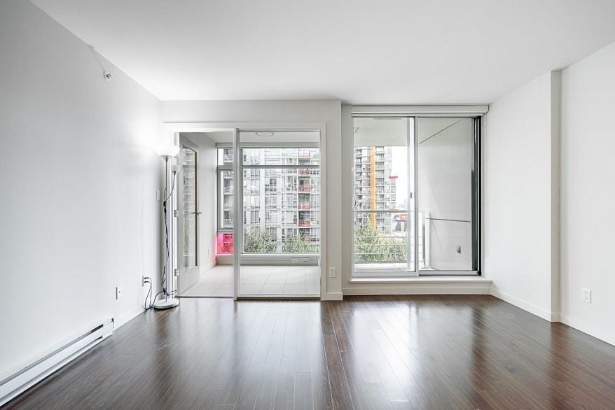 816 161 W Georgia Street