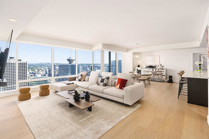 4102 1011 W Cordova Street