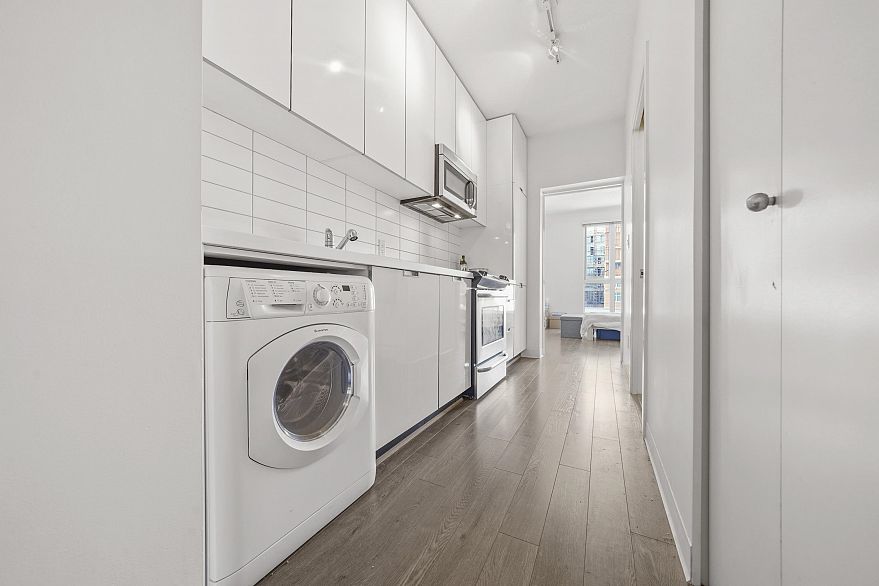 508 138 E Hastings Street