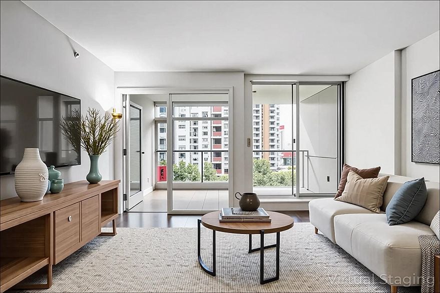 816 161 W Georgia Street