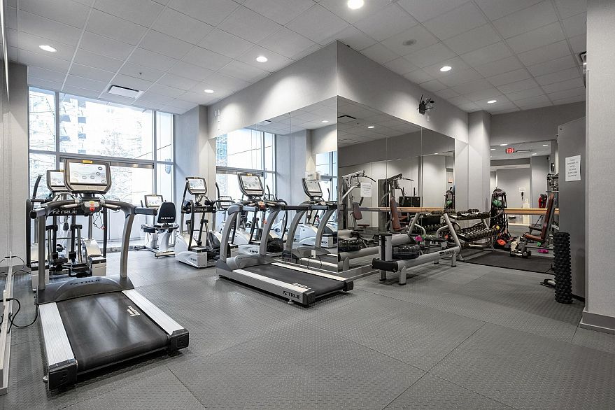 2502 1233 W Cordova Street