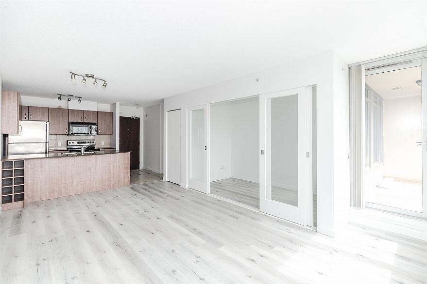 1313 610 GRANVILLE STREET, Vancouver BC V6C 3T3