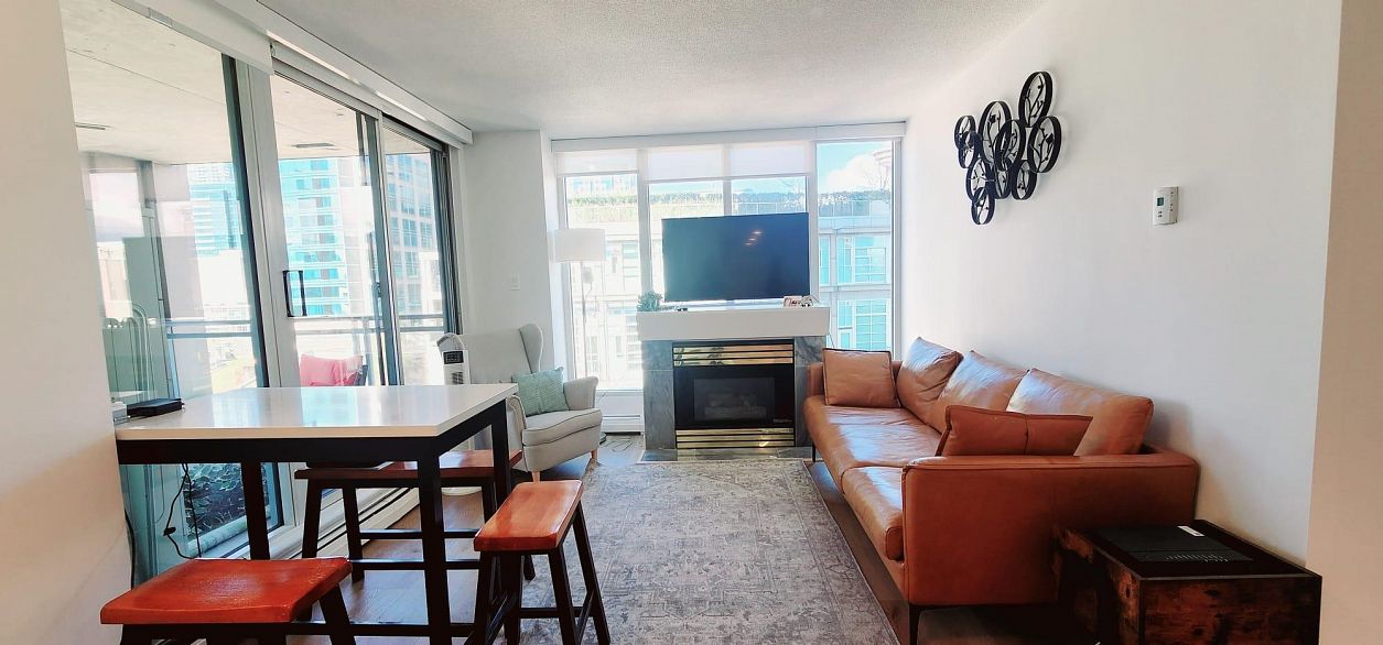 183 KEEFER PLACE, Vancouver BC V6B 0J1