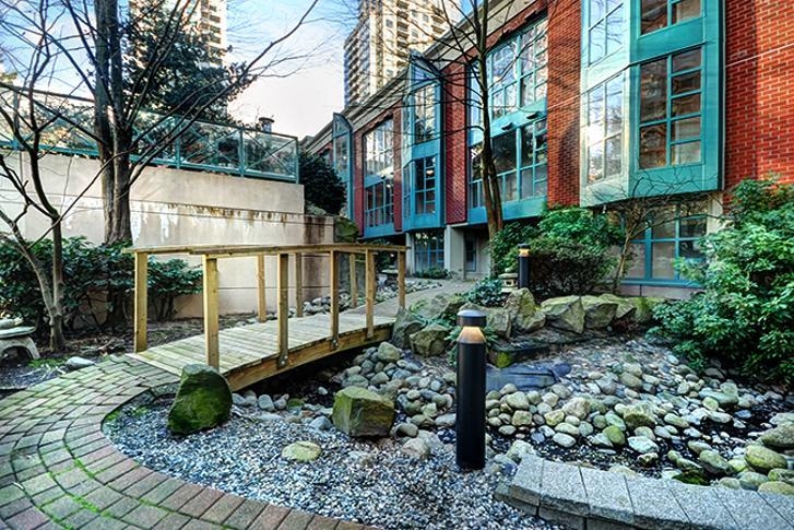 308 939 HOMER STREET, Vancouver BC V6B 2W6