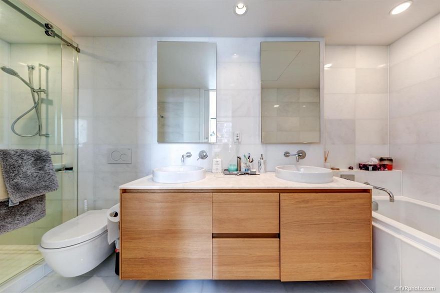 1601 1171 Jervis Street