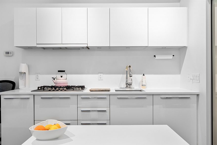 226 108 E 1st Avenue