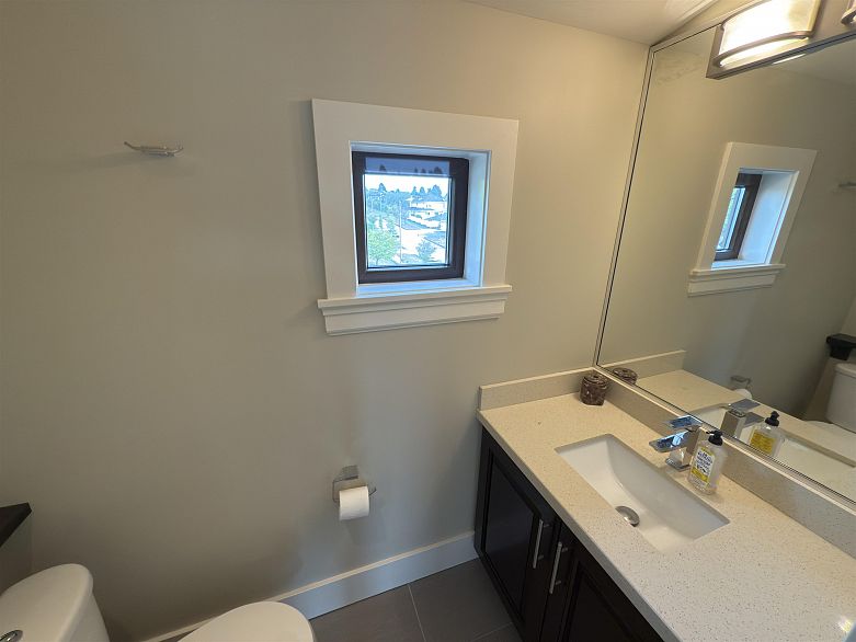 7689 Jasper Crescent