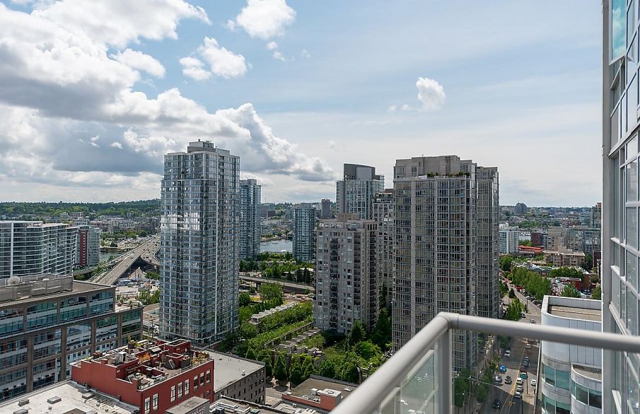 1805 821 Cambie Street