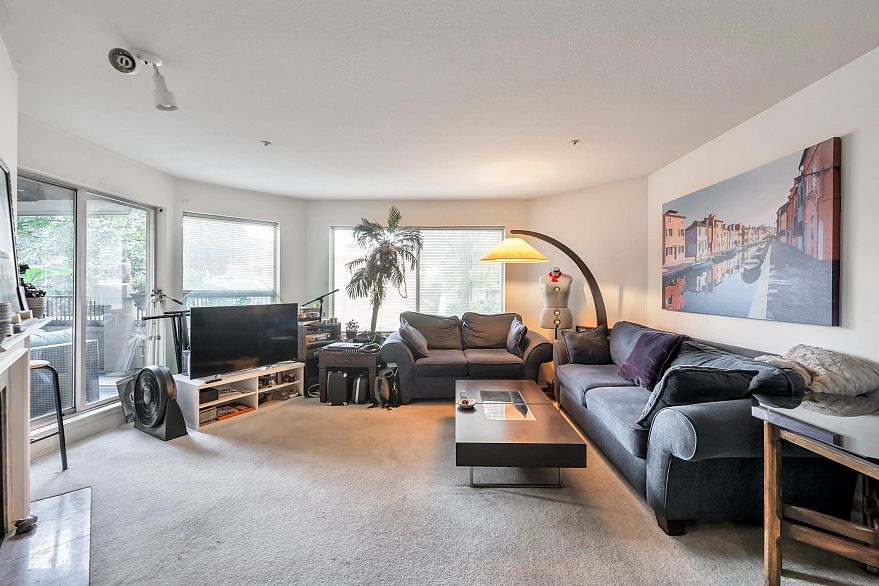 202 525 Wheelhouse Square