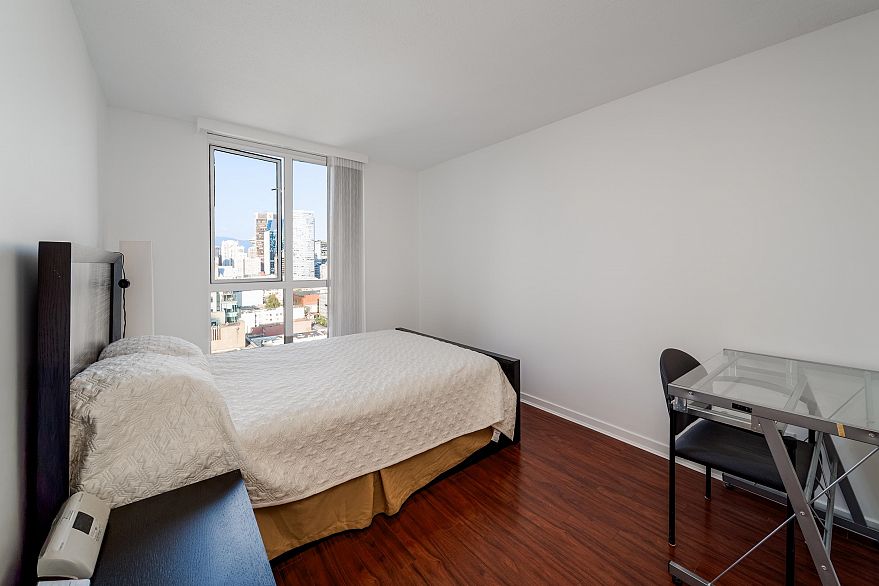 1808 1188 Howe Street