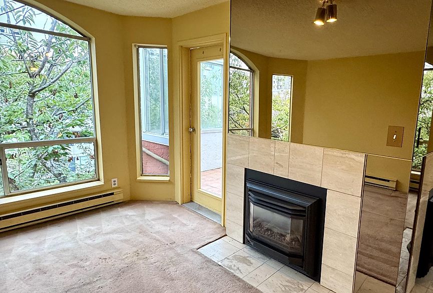 403 1010 Chilco Street