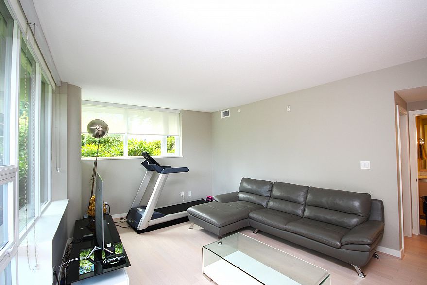 106 508 W 29th Avenue