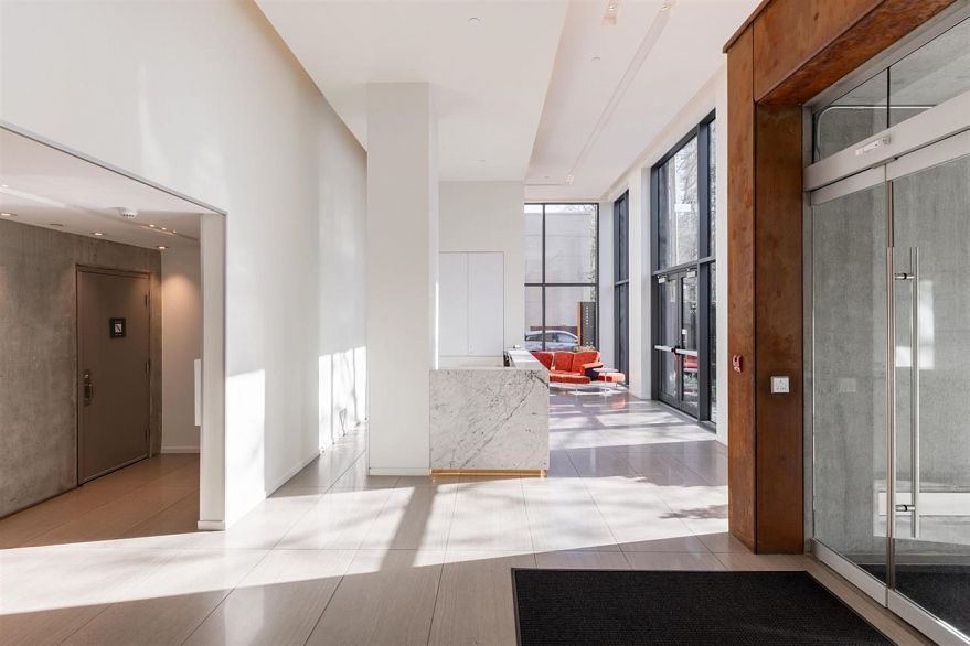 1601 1171 Jervis Street