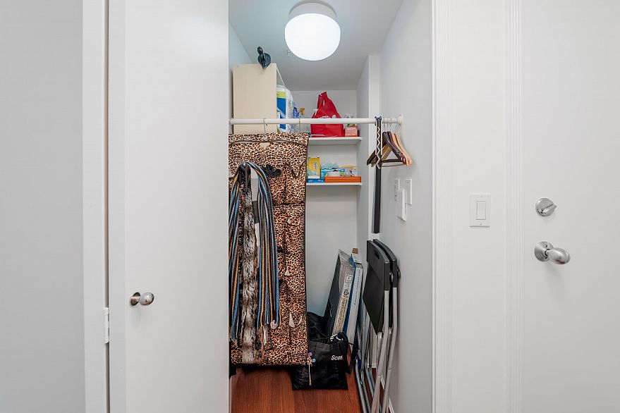 1808 1188 Howe Street