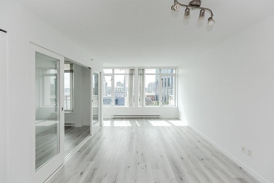 1313 610 GRANVILLE STREET, Vancouver BC V6C 3T3