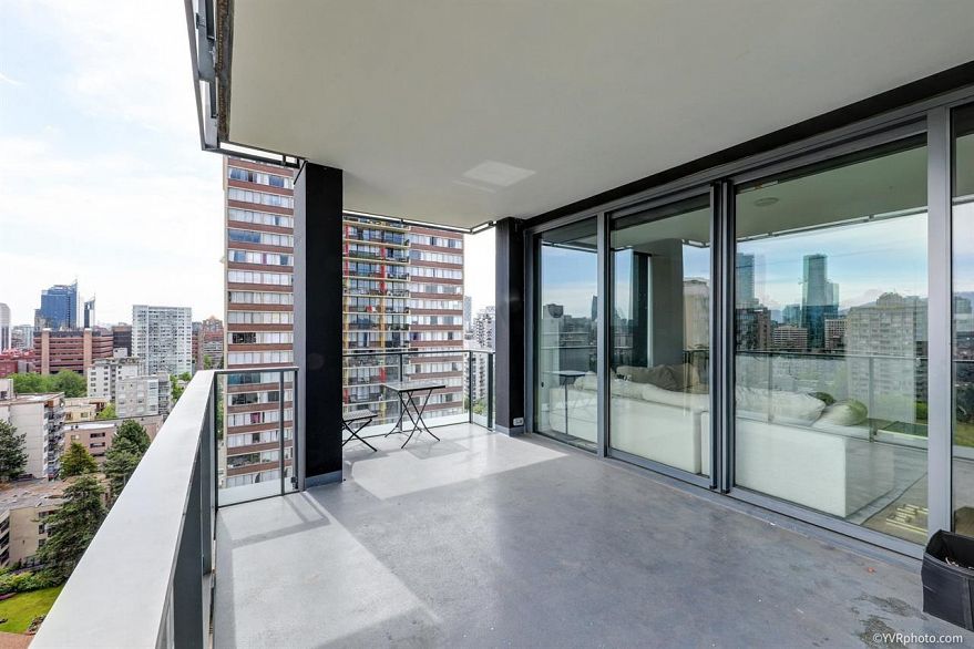 1601 1171 Jervis Street