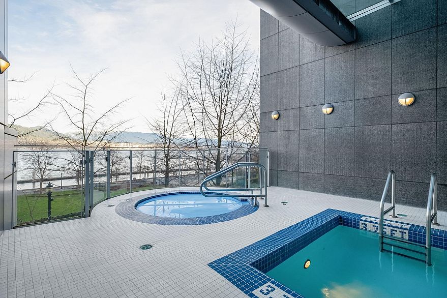 2502 1233 W Cordova Street