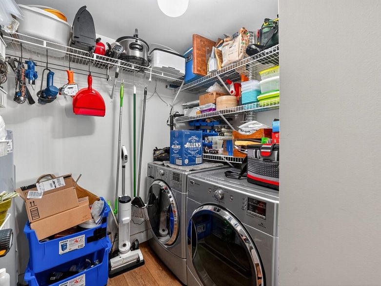 801 1500 Howe Street