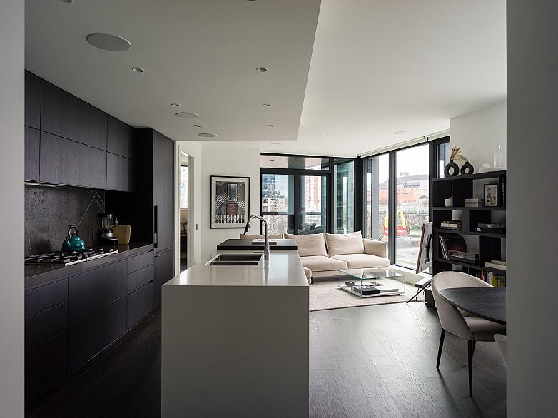 406 1601 Quebec Street