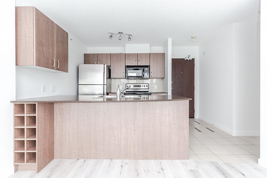 1313 610 GRANVILLE STREET, Vancouver BC V6C 3T3