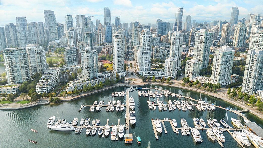 1501 193 Aquarius Mews