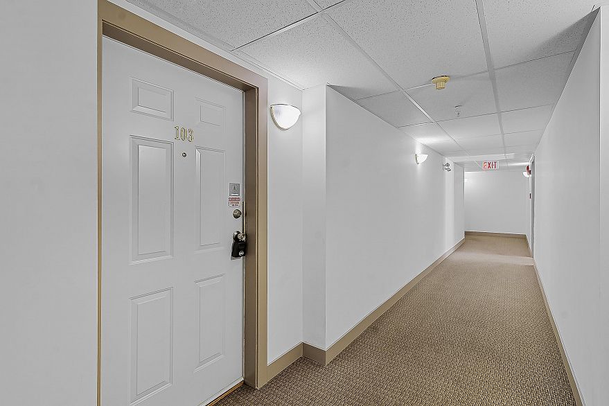 103 3624 Fraser Street