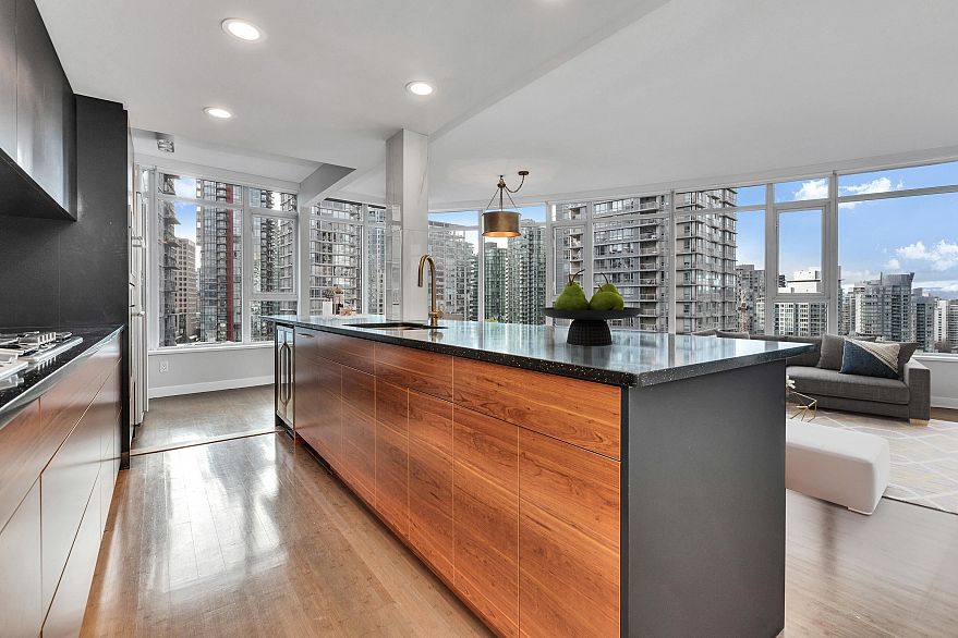 1804 1233 W CORDOVA STREET, Vancouver BC V6C 3R1