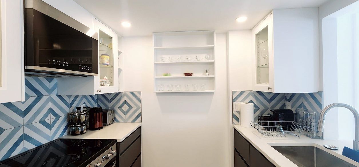 183 KEEFER PLACE, Vancouver BC V6B 0J1