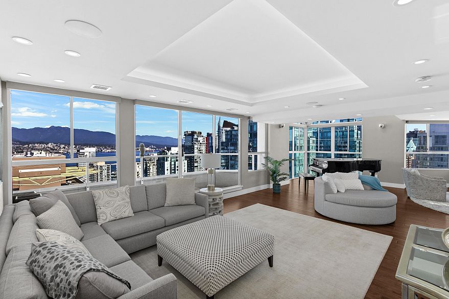 3101 717 Jervis Street