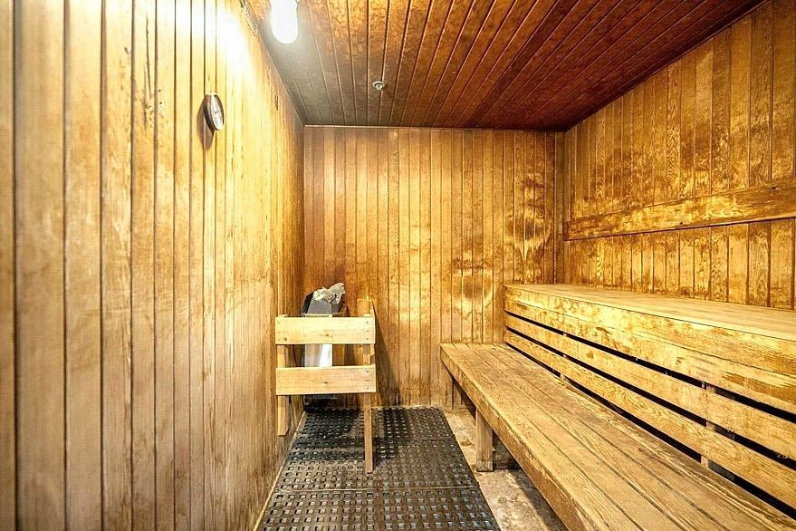 183 KEEFER PLACE, Vancouver BC V6B 0J1