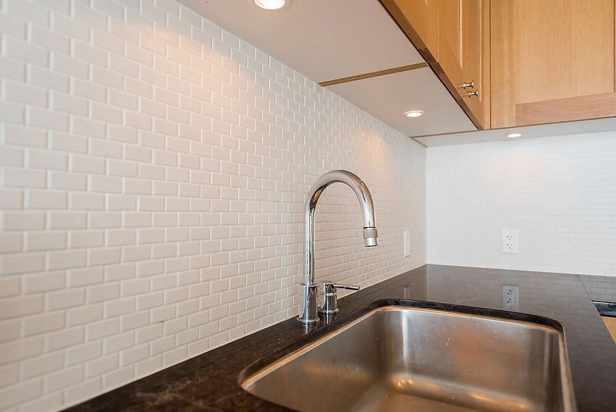 1805 821 Cambie Street