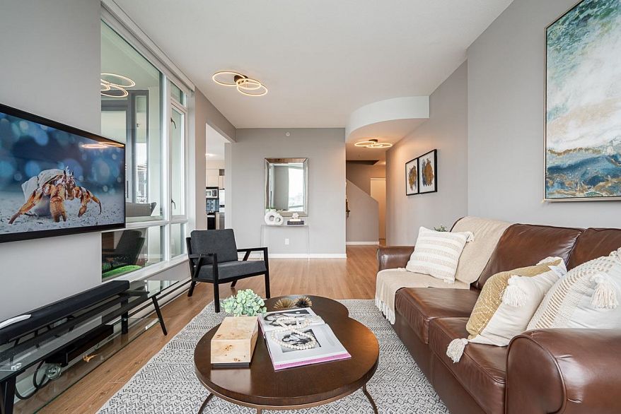 PH3 1082 Seymour Street