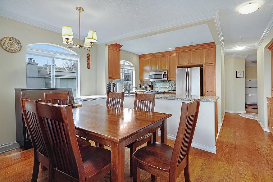 405 1869 Spyglass Place