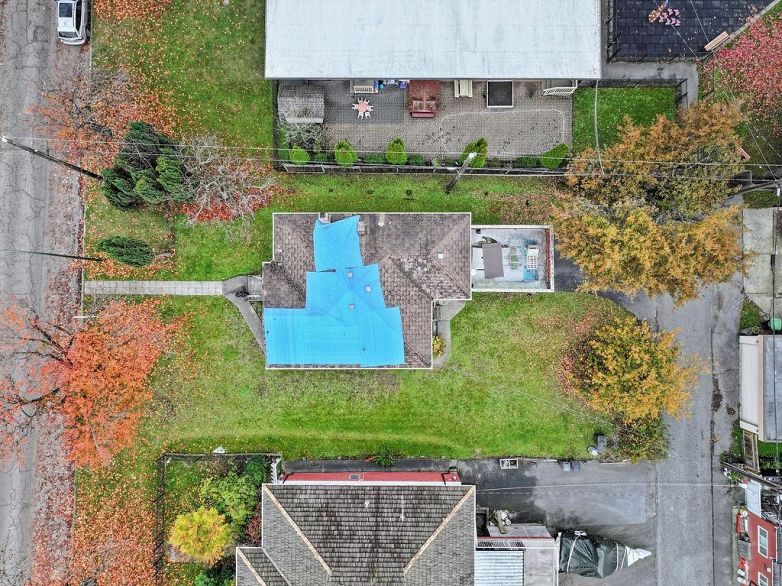 4868 Commercial Street