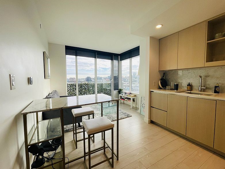 1214 1768 Cook Street