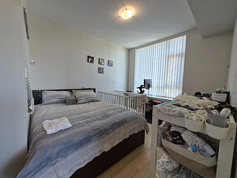 317 2033 W 10th Avenue