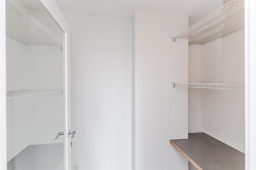 1313 610 GRANVILLE STREET, Vancouver BC V6C 3T3