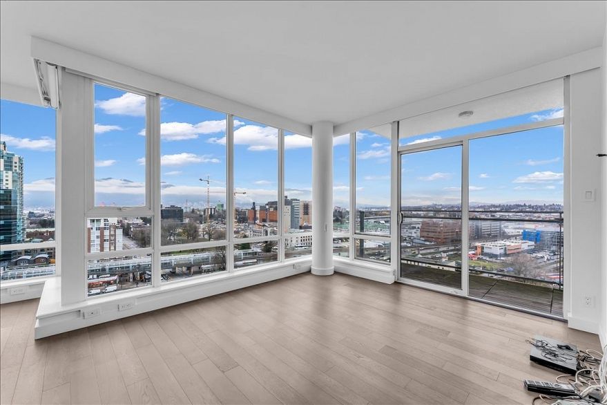 2016 1618 Quebec Street