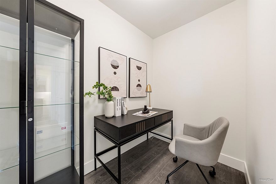 1307 3438 Sawmill Crescent