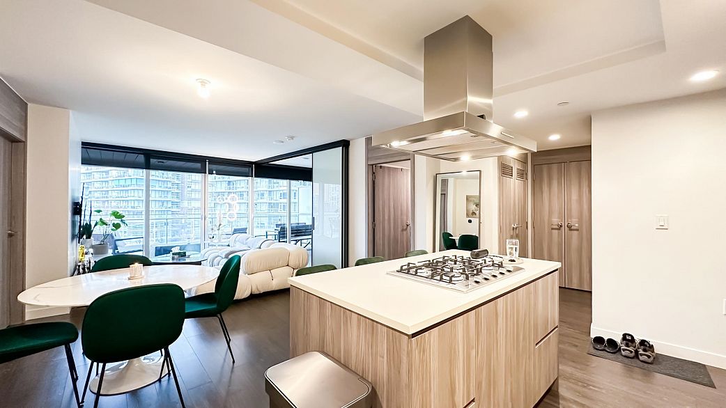 407 1768 Cook Street