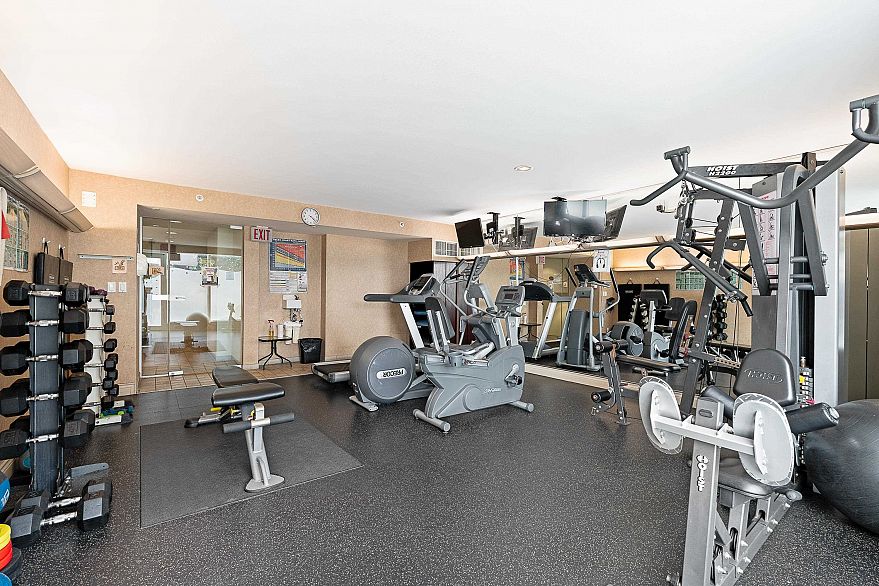 1202 1383 Marinaside Crescent