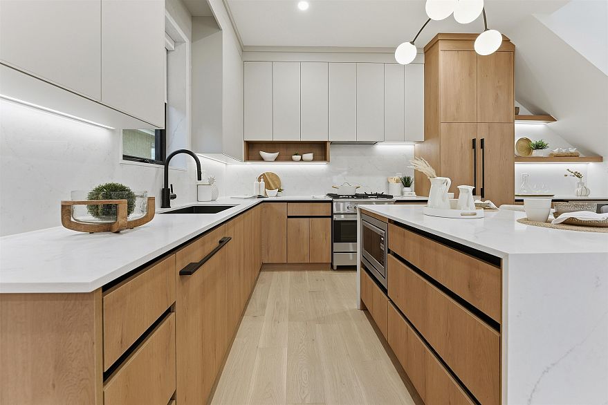 1 3218 W 38th Avenue