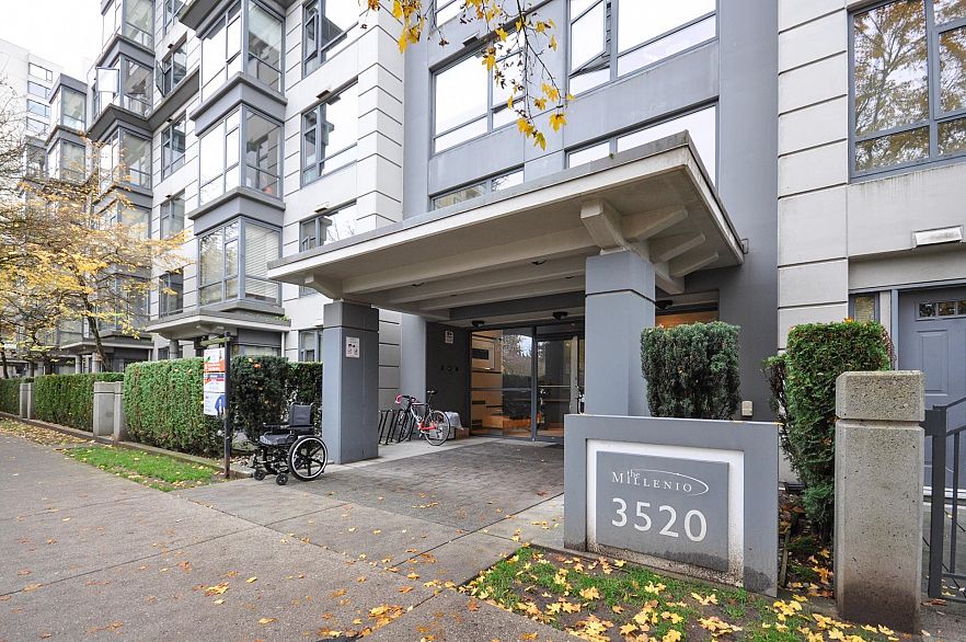 1407 3520 Crowley Drive