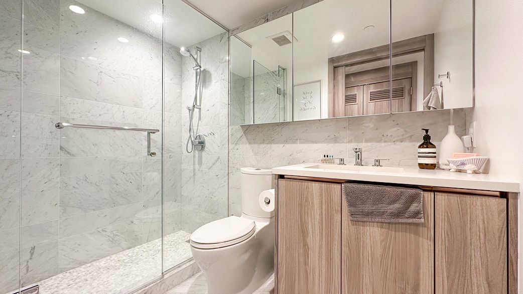 407 1768 Cook Street