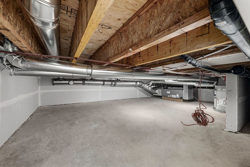 2 1160 Rossland Street